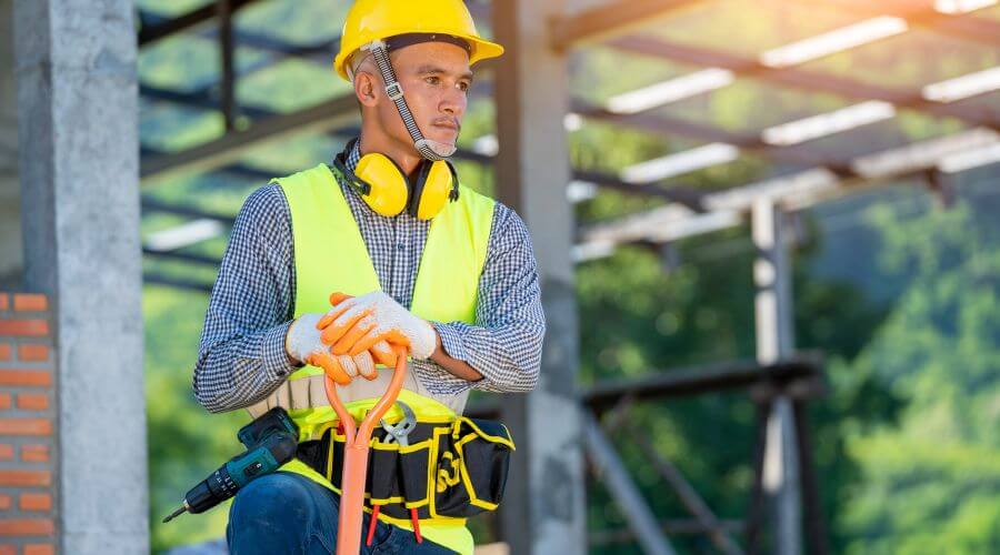Professional gutter cleaning in Chassell, MI